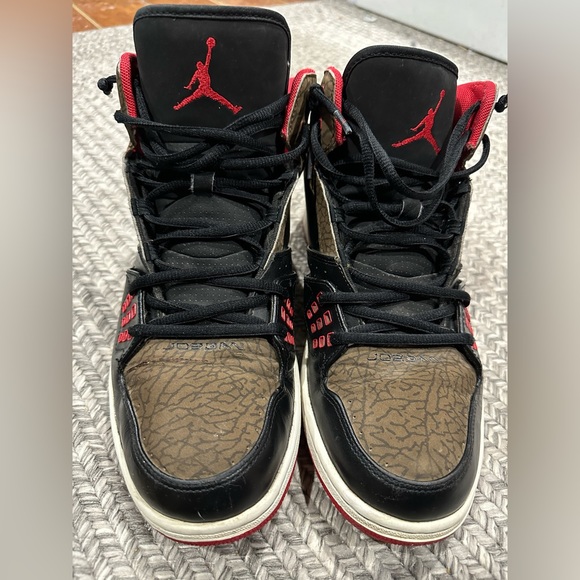 Nike Jordan 1 Flight Men's Shoes. Black, Red Olive. Size 11.5 - Picture 3 of 4